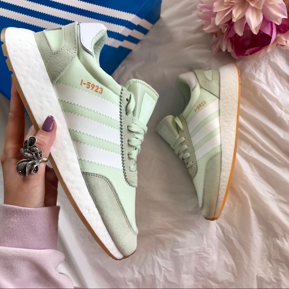 NWT Adidas I-5923 Women’s Shoes - Picture 3 of 8